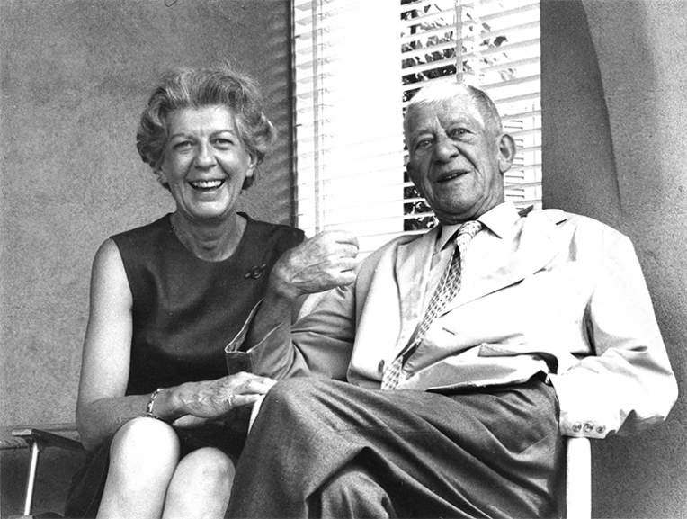 Olda und Oskar Kokoschka auf der Terrasse in Villeneuve, 1970